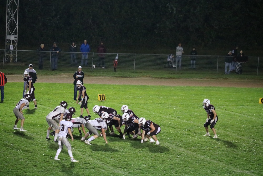 Crofton’s offense lines up against Neligh-Oakdale