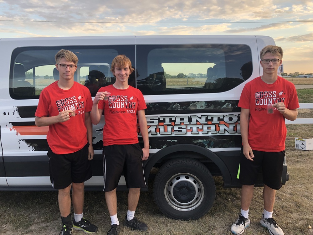 Cross Country team prepares to run at District event, Oct. 13