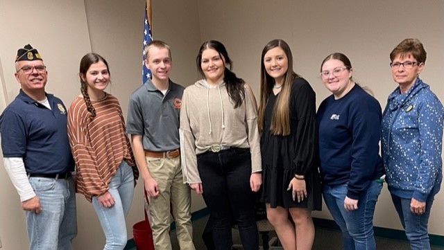 Holt County Government Day Essay competitors