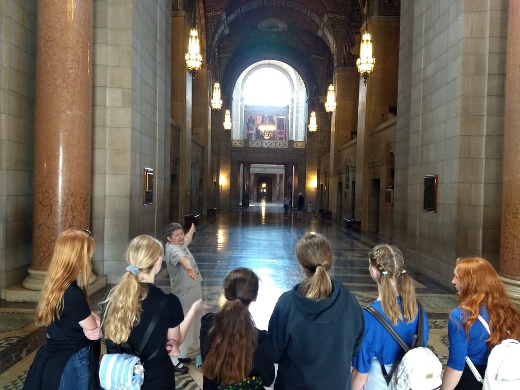 St. Rose visits capitol building, sights...