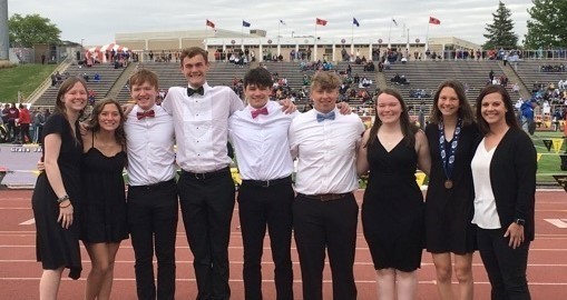 The group consisted of Araya Nielsen, Rori Schmidt, Jack Schieffer, Rowdy Hegge, Jeffrey Birger, Karley Schieffer, and Elizabeth Wortmann.