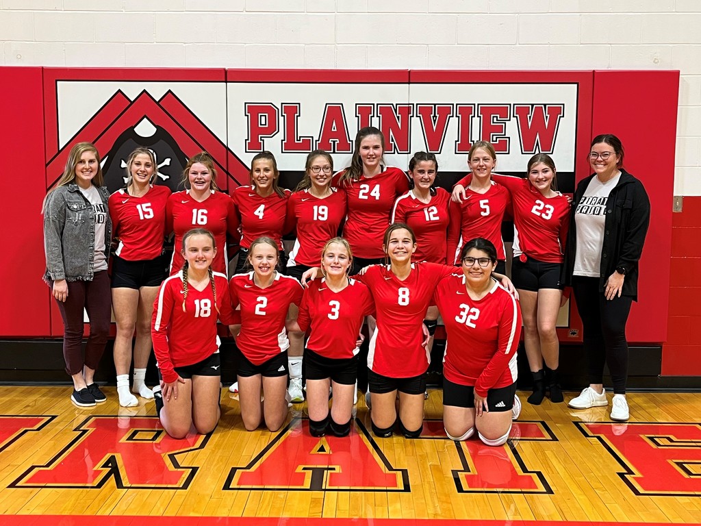 In the team picture, back row (l to r): Coach Sage Wortman, Charley Pittet, Jaylin Johnson, Adalyn Dummer, Makenzie Mosel, Riley Miller, Ashlyn Forbes, Josie Choat, Anika Robinson and Coach Whitney White; and front row: Tessa Weber, Kenadee Doerr, Arianna Stolp, Kiley Richter and Angie Camacho. Not pictured: Avery Hardisty, Meleah Buck and Dakotah Albin.